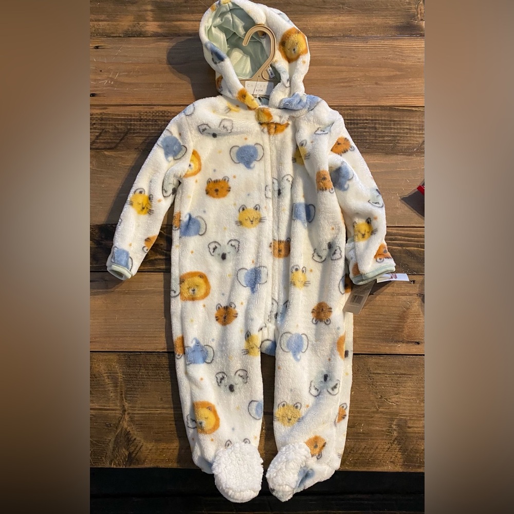 Baby fuzzy blanket type winter suit